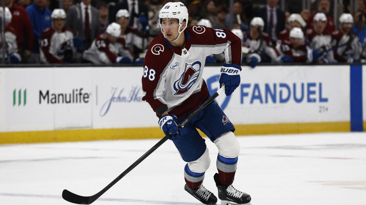 Nečas bude nejlépe placeným Čechem v NHL. V Coloradu podepsal mega smlouvu